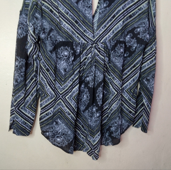 Free People Black Walking on a Dream Tunic Blouse Size S - Picture 9 of 14